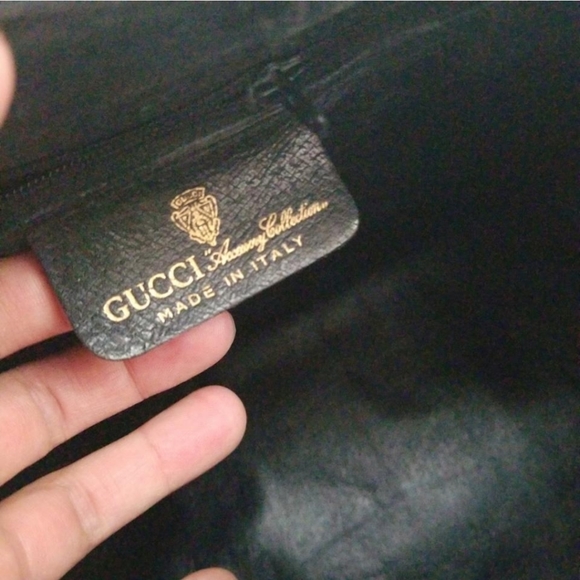 Authentic Vintage Gucci Boston Satchel - Picture 10 of 12